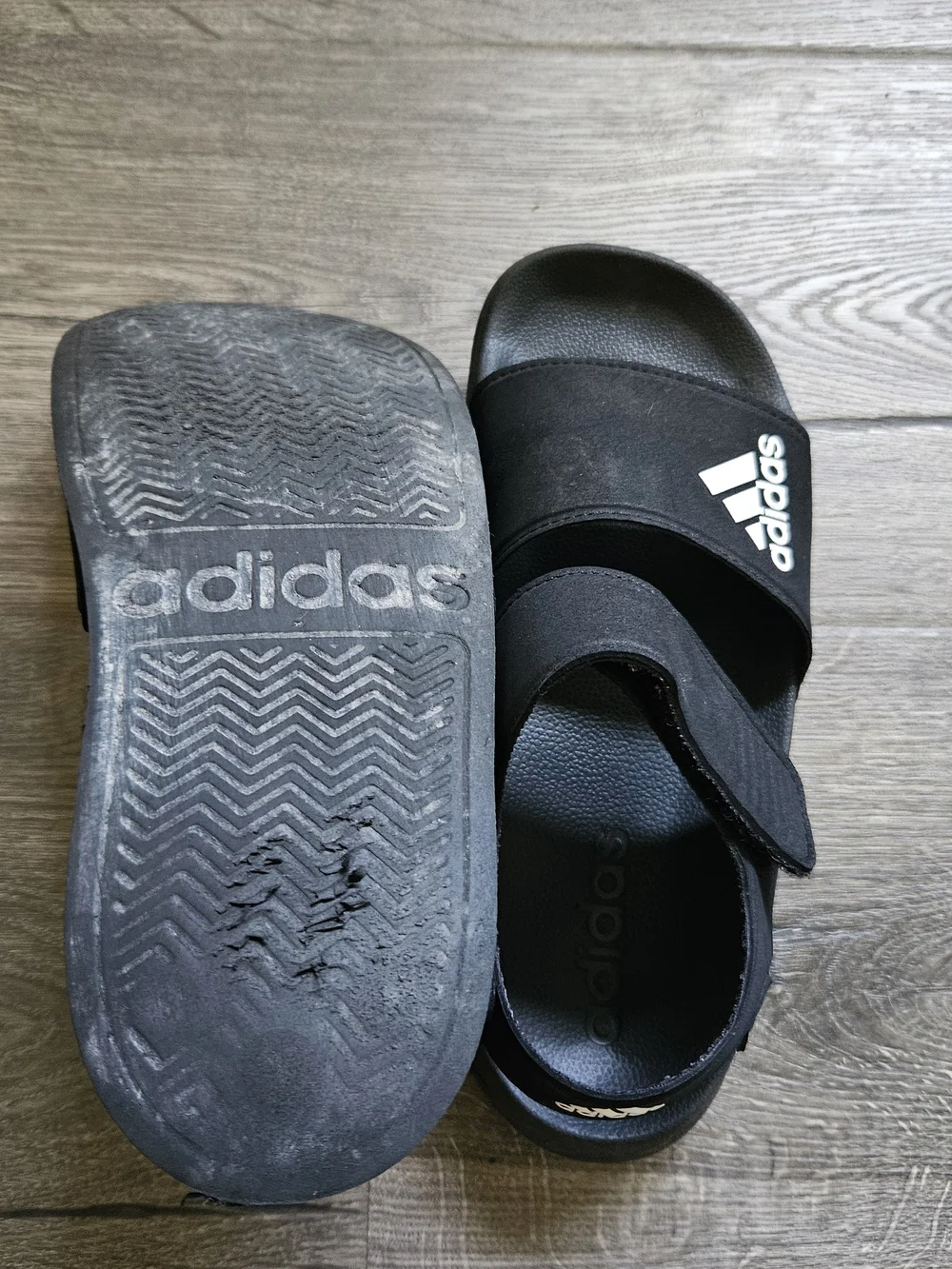 Adidas Kids Black Two-Strap Slide Sandals